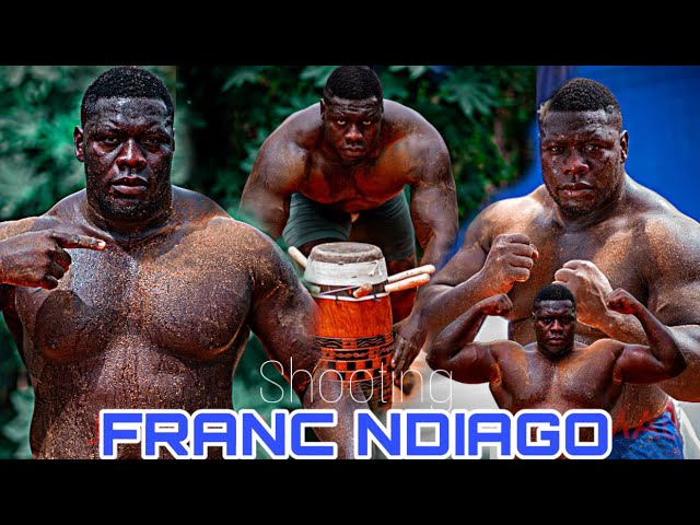 Vidéo : Franc dévoile ses clichés avant son face-à-face avec Eumeu Sène