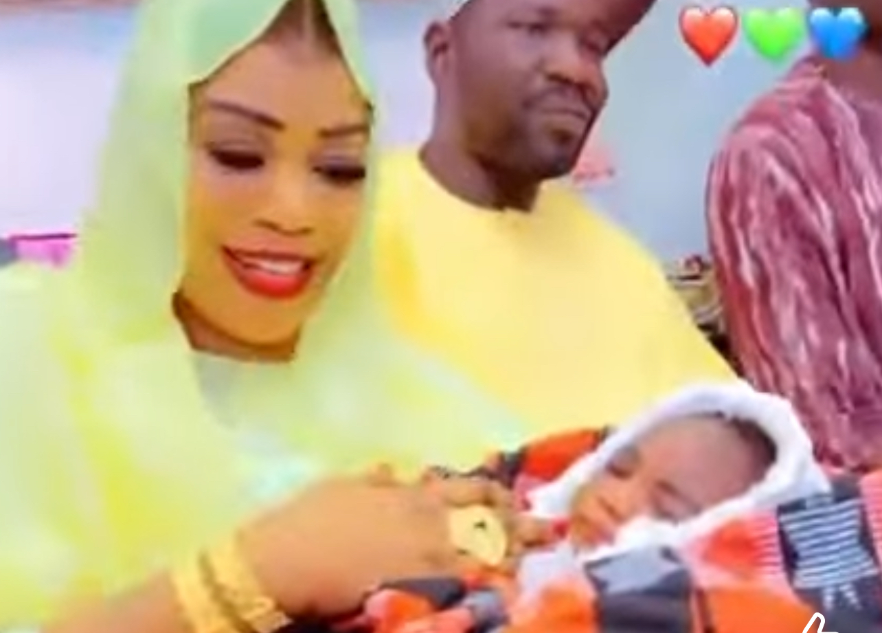 Carnet Rose : La coépouse de Daba Sèye baptise sa fille qui porte le nom de la chanteuse