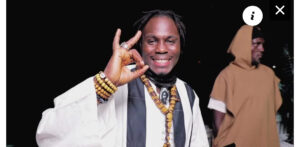 (Clip officiel) – « Thiant ak Ngerëm » : la dévotion mouride de Gueweul Mbaye pour Serigne Touba