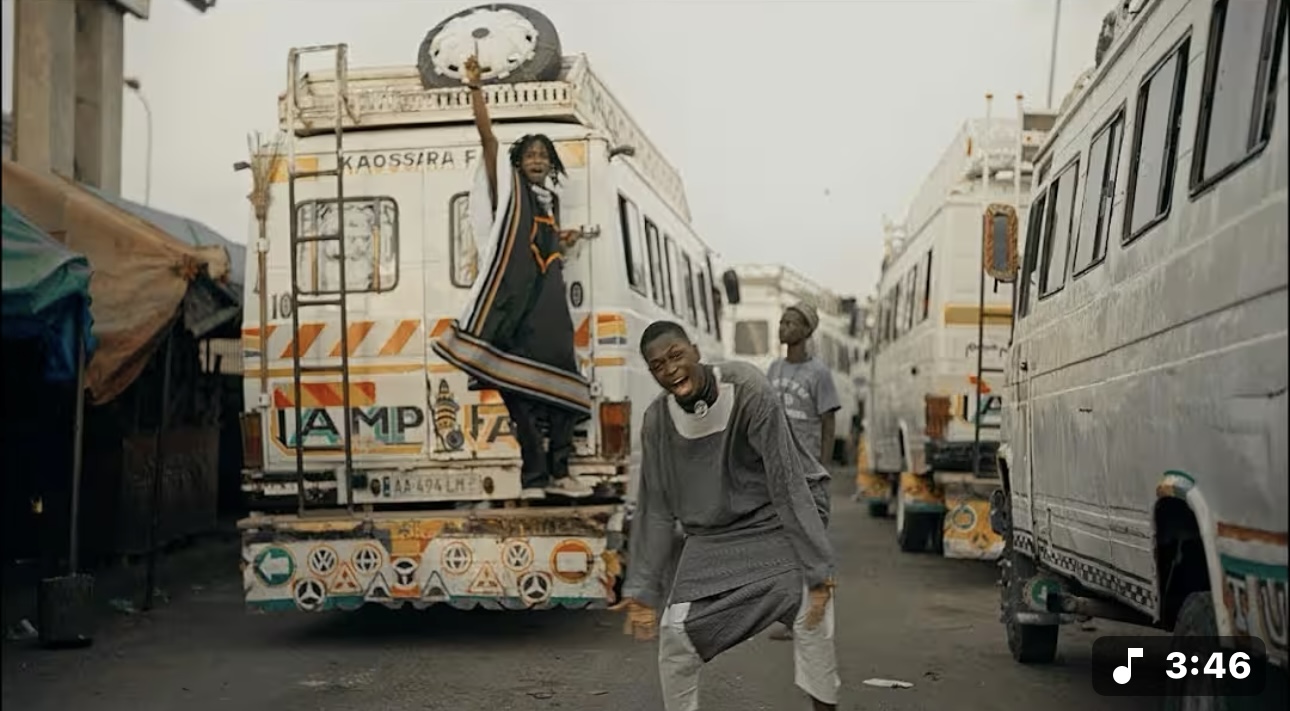 (Clip officiel) – « 18 Safar oblige », le magnifique clip de Ndiaye Lo.