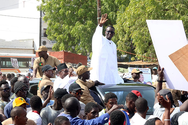 Amadou Bâ se rend à Rebeuss après l’arrestation de son fils