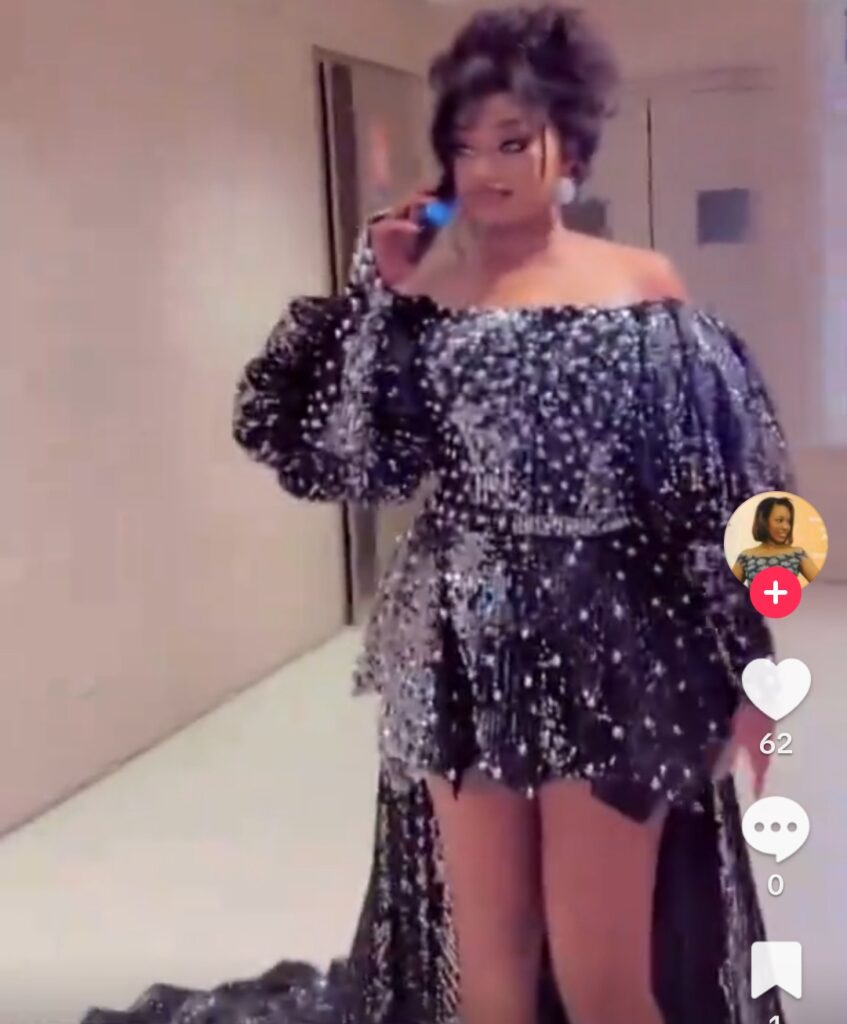 Soirée des Paillettes : Kiné Guéye en mode princesse