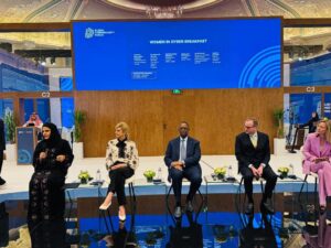 Macky Sall plaide pour l’inclusion des femmes dans le cyber au Forum mondial de Riyad