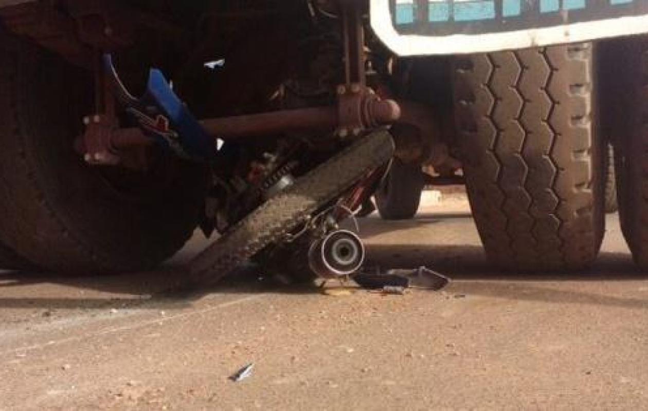 Kaolack : un accident tüe 2 des trois occupants d’une moto…