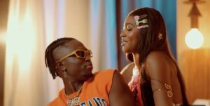 (Clip officiel) – Cool Lams tape fort avec « Ndiss Bi » en featuring avec Ouly…