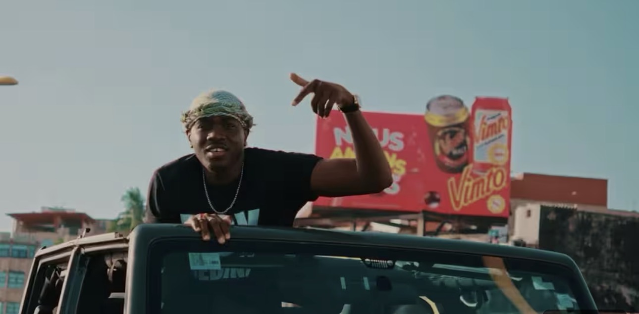 (Clip officiel) – « Nieup Di Nagn Teew », le magnifique clip d’Eljaz