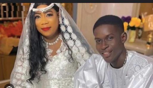 Tribunal de Dakar : 6 mois ferme requis contre la voyante Aissatou Penda Diop, qui a demandé pardon