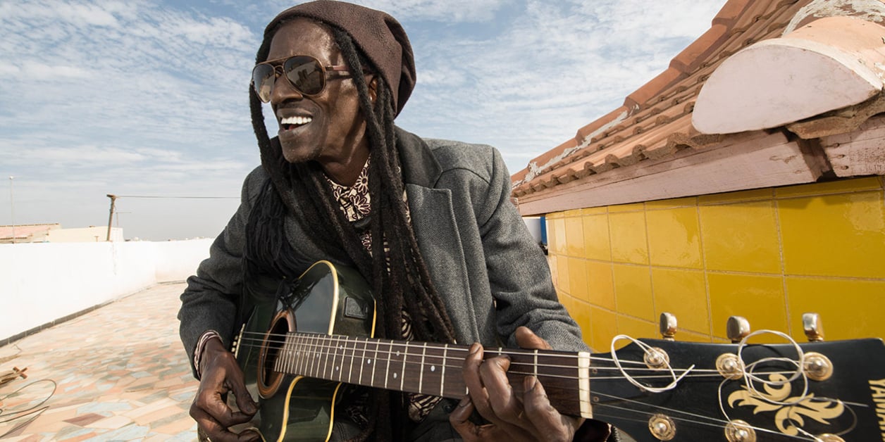 « Maame » de Cheikh Lô sacré numéro 1 au Transglobal World Music Chart