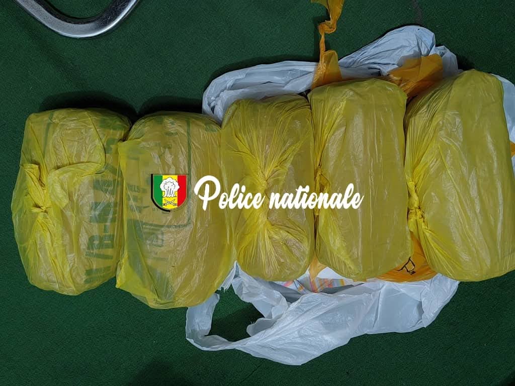 Grand Dakar : Deux individus arrêtés pour trafic de chanvre indien