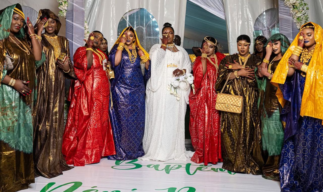 (Photos + Vidéo) – Stars, paillettes et élégance : le baptême royal de Bijou Ngoné