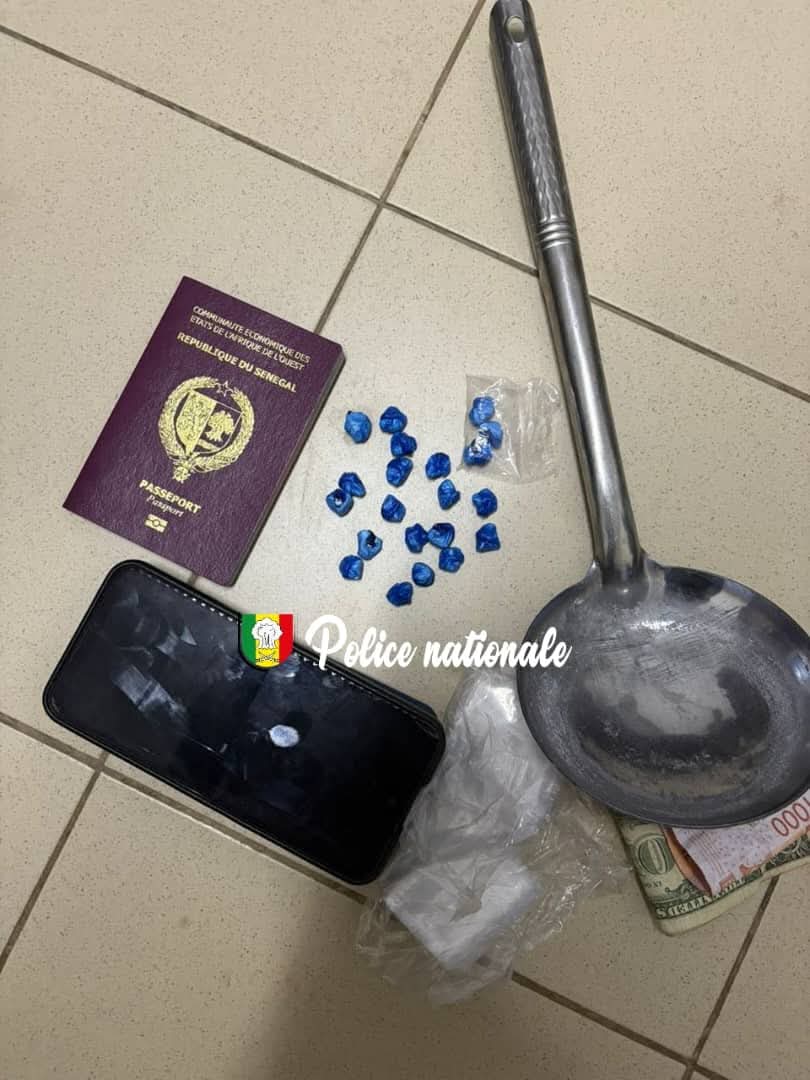 Opération coup de filet : 21 pierres de crack saisies à Pikine Icotaf