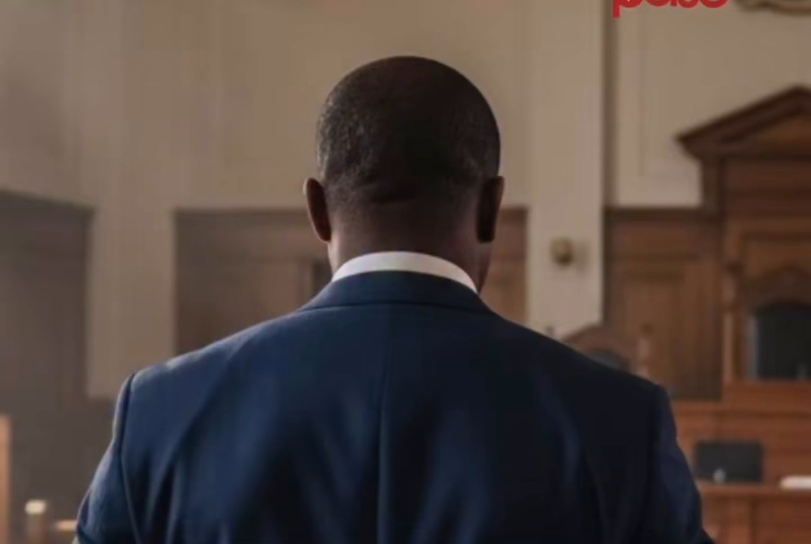 Un très célèbre acteur de la série Bété Bété traîné en justice par sa copine pour coups et blessures volontaires.