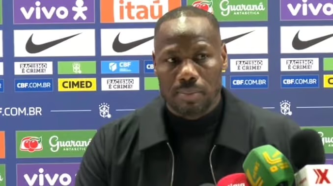 Pape Thiaw exprime sa colère après le match contre Brésil