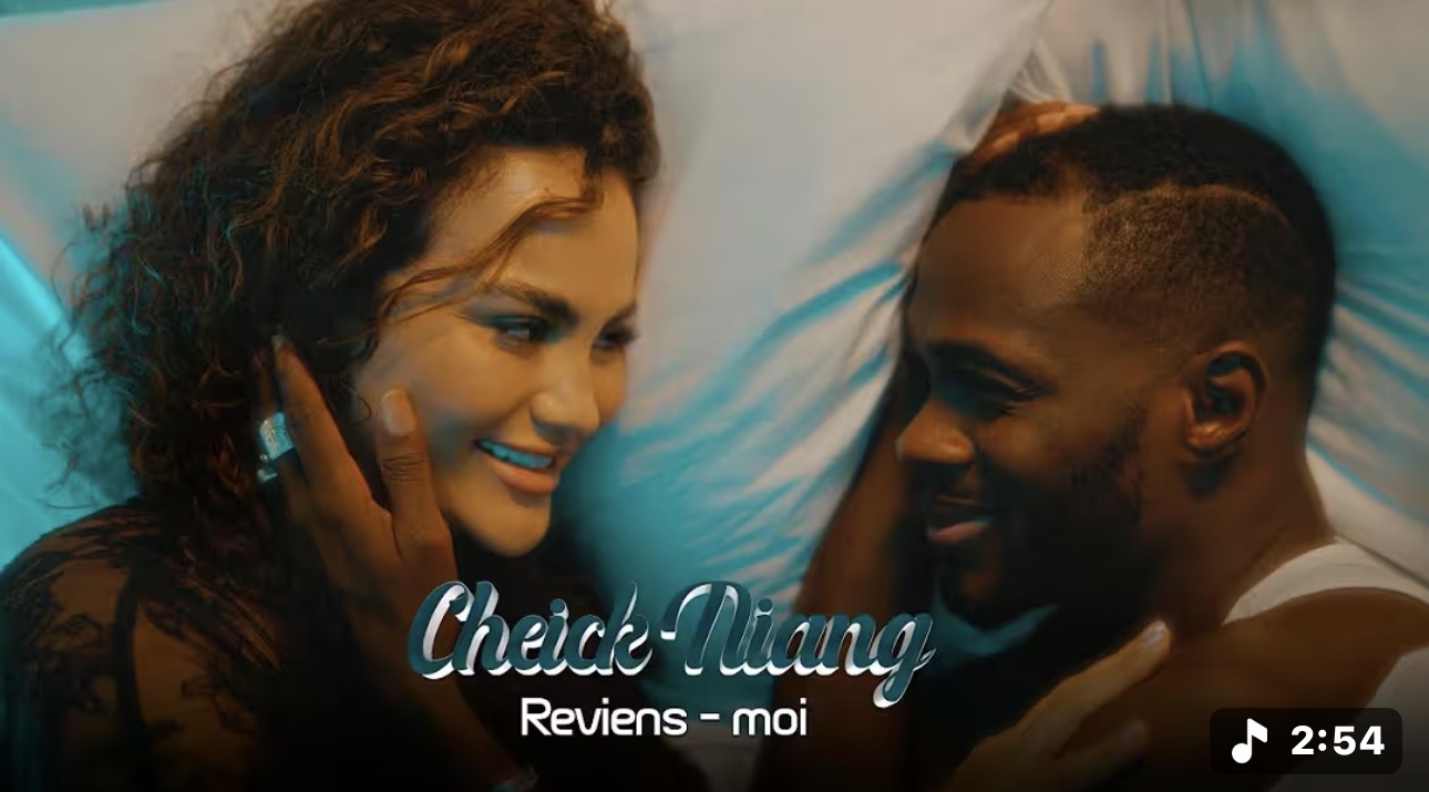 (Clip officiel) – Le guitariste de Wally Seck dévoile un magnifique clip, « Reviens-moi »