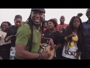 Élage Diouf : De Dakar à Montréal, une vie portée par les percussions