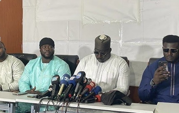 Crise à l’Ucad : les lutteurs invitent les étudiants à la retenue et au dialogue…