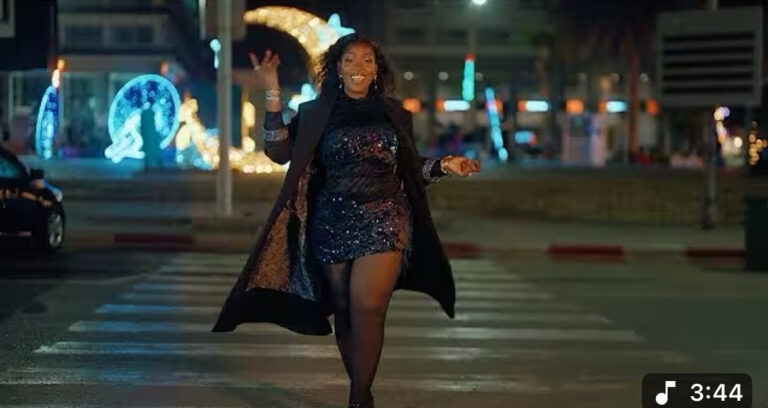 Fin d’année romantique : Dior Mbaye surprend avec « Sama Lonko »