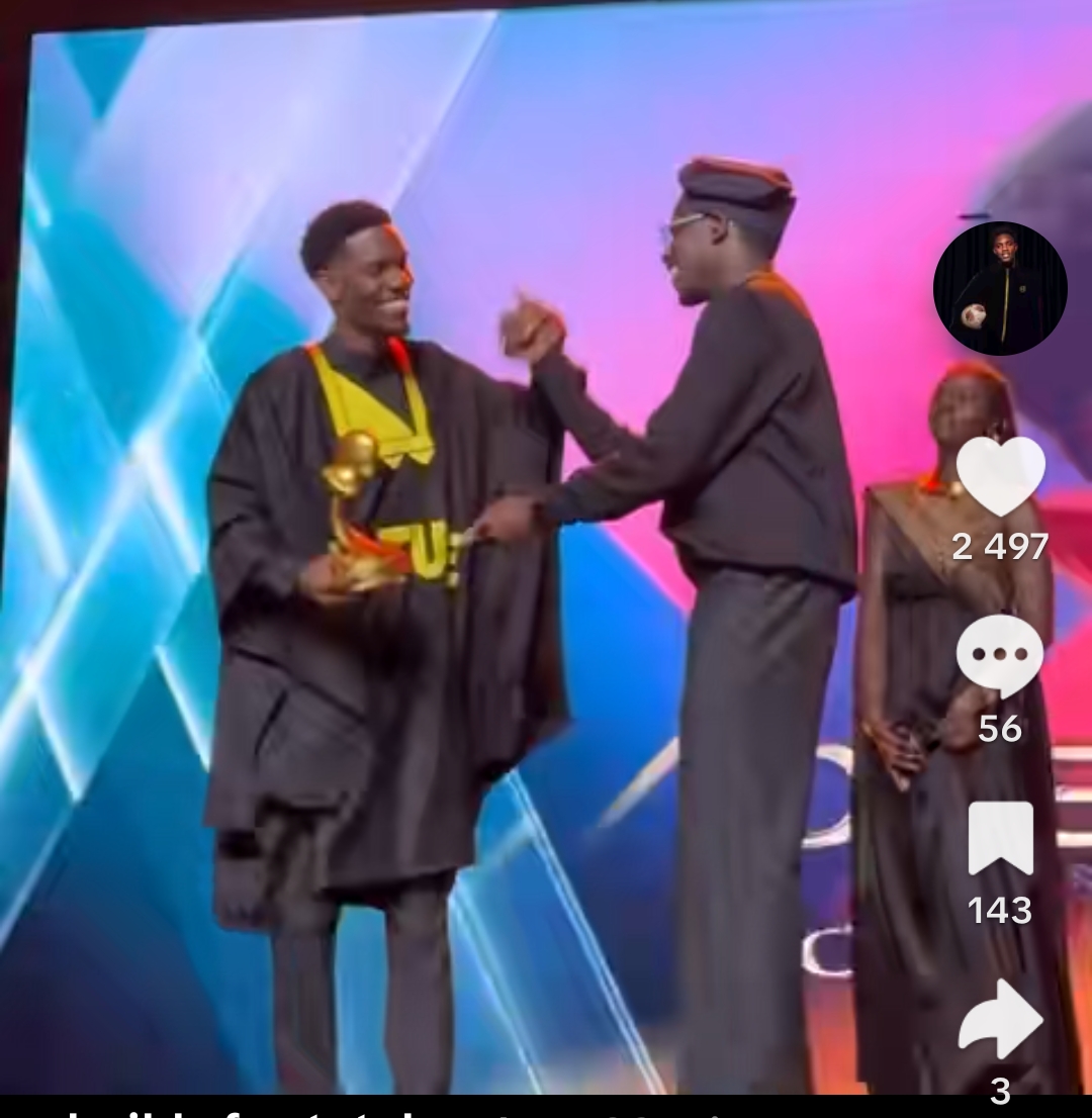 Cheikh Footsyle sacré Meilleur Créateur de Contenu du Sénégal aux Outside Awards