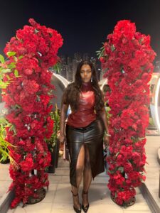 (07 photos) : Luxe et glamour : l’anniversaire d’Adja Everywhere fait vibrer la toile