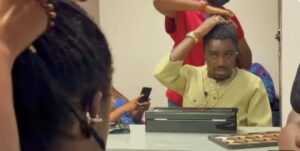 (Vidéo) – Concert à Abidjan : Wally Seck accueilli comme un roi sur une chaîne de télévision…