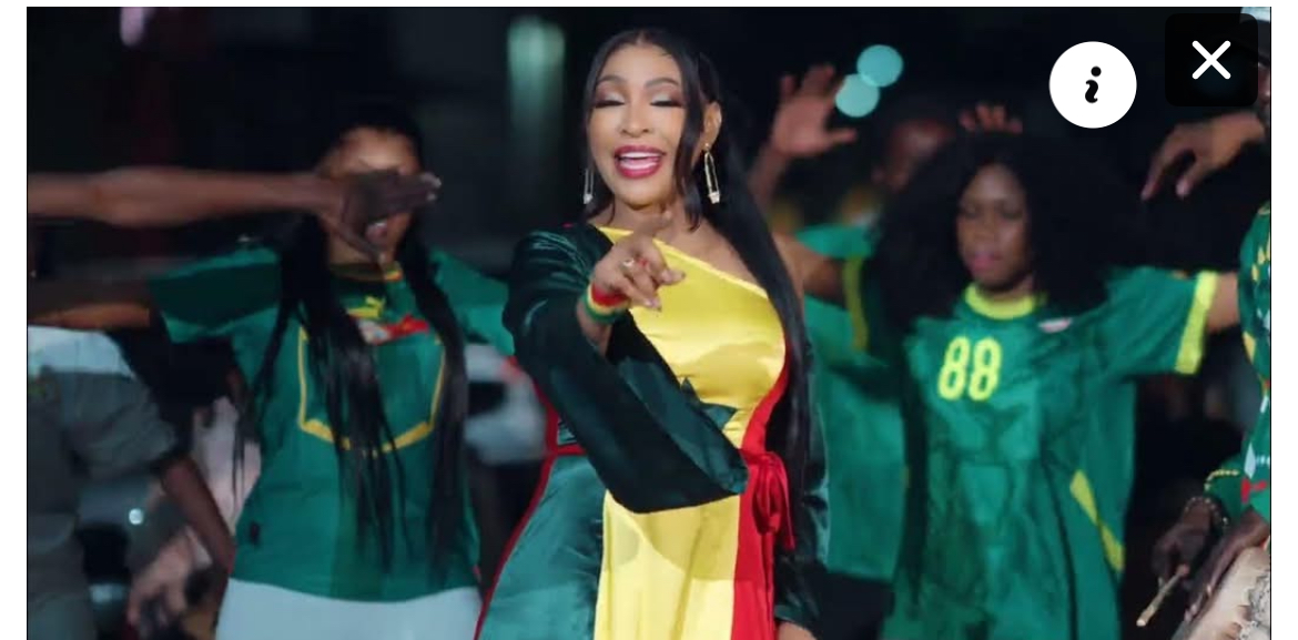 (Clip officiel )- « Étoile bi » : Viviane Chidid chante les Lions dans son nouveau Live Legend Act 3