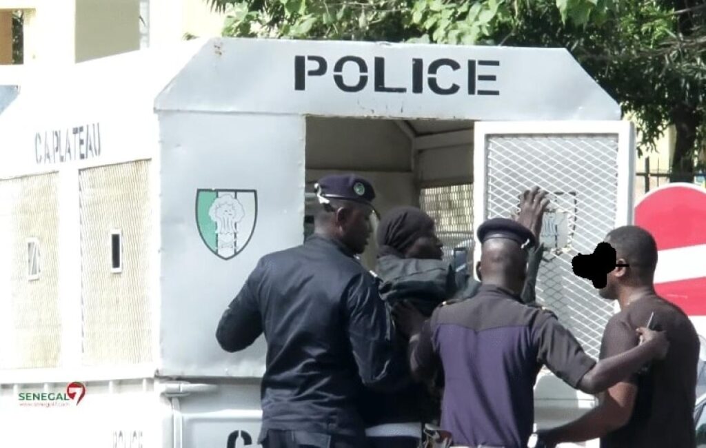 Agress!ons groupées à l’arrêt Dial Mbaye : un lutteur placé en garde à vue…