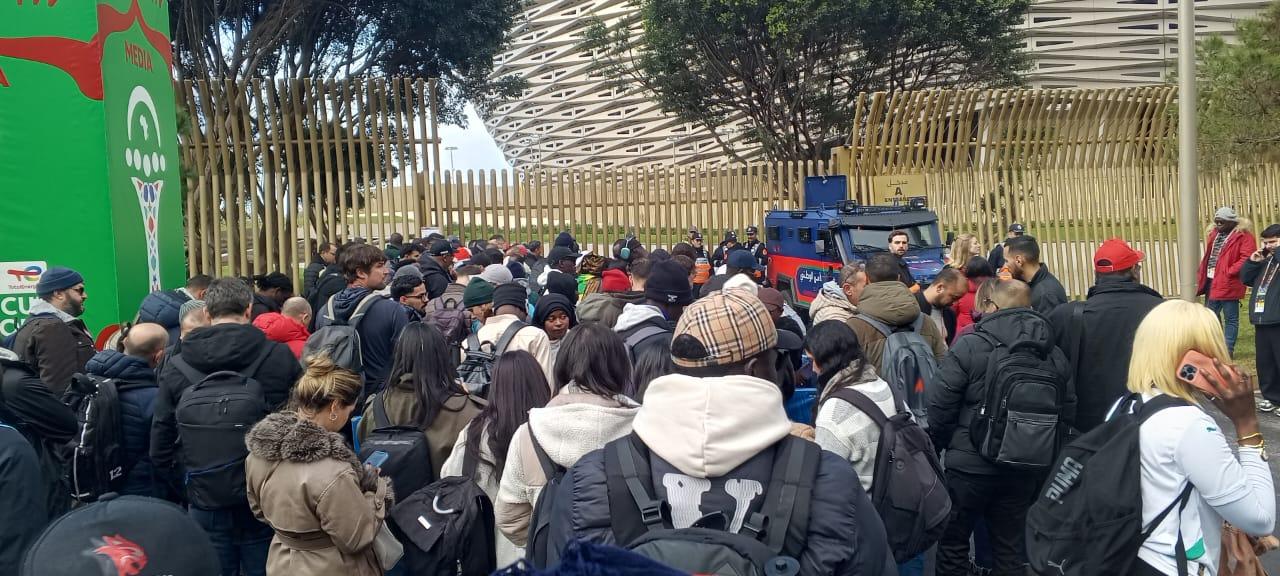 Finale CAN 2025 : la tension monte au stade Moulay Abdellah