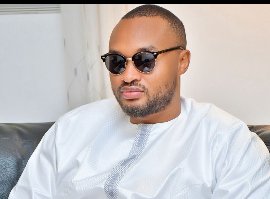 À Fann Point Amitié, Mika mise sur la culture pour rassembler