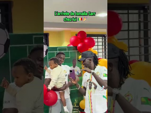 CAN 2025 : Ismaïla Sarr accueilli en héros par sa famille