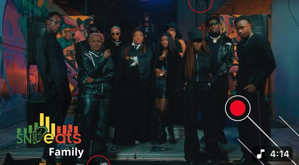 (Clip officiel) – El Maestro présente le clip « Woup Waap », entouré des artistes de SNBEAT