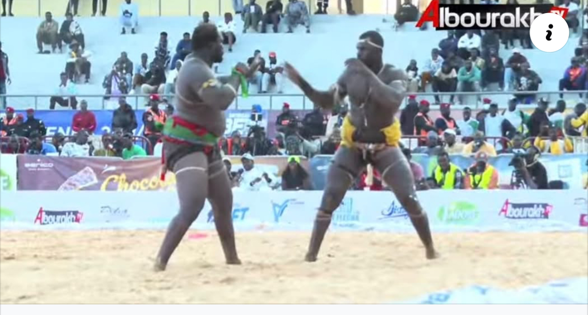 Arène nationale : C’est fini entre Thiatou Yoff et Fils de Balla, un KO explosif (vidéo)