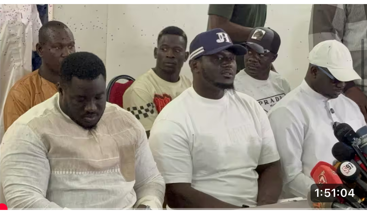 Conférence des lutteurs : Balla Gaye 2 réapparaît et calme les inquiétudes… (vidéo)