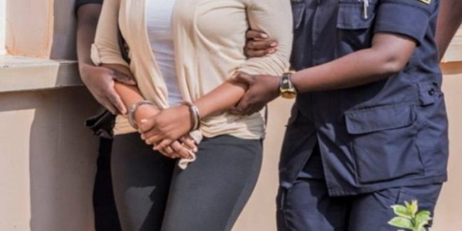 Saly : une mannequin étrangère arrêtée pour vol dans la villa d’un dignitaire religieux…