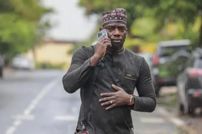 Urgent: Le célèbre influenceur Niang Kharagne Lo arrêté à l’AIBD