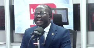 Régularisation des motos-Jakarta : le ministre Yankoba Diémé lance un ultimatum aux conducteurs…