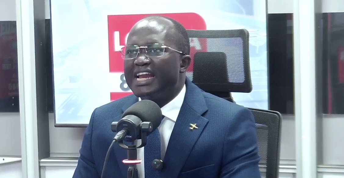 Régularisation des motos-Jakarta : le ministre Yankoba Diémé lance un ultimatum aux conducteurs…