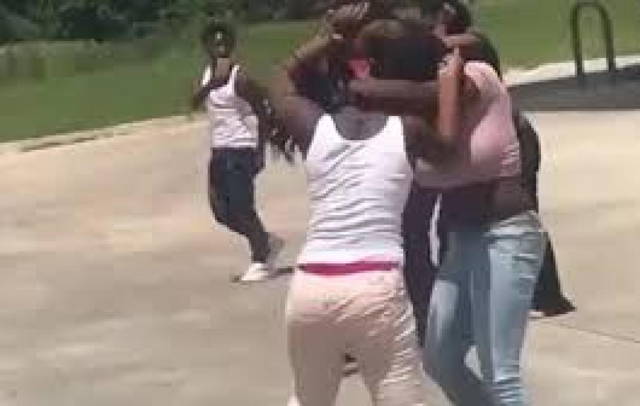 Violence en famille : Une petite-fille fracture le bras de sa grand-mère à coups de bassine