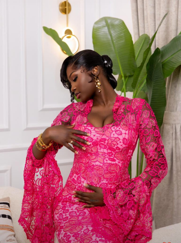 (Photos) – Korité 2026: Dieyla éblouit en rose fuchsia