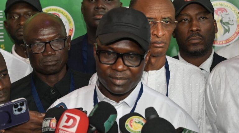 Fédération sénégalaise de football : insultes, clashs, menaces et révélations lors d’un Comex expl0sif