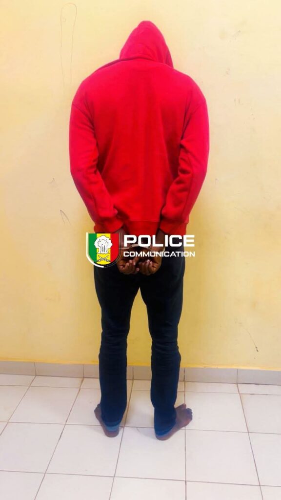 1000099684-576x1024 Trafic de « billets noirs » et avørtement clandestin : Le double jeu d’un suspect à Yeumbeul