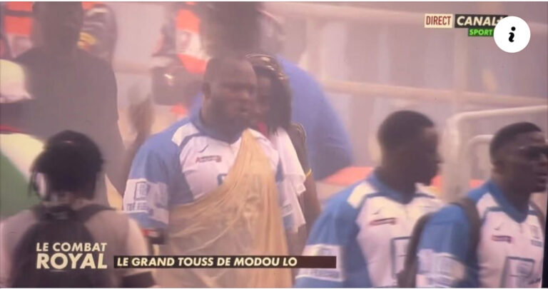 Le « touss » énergique de Modou Lo, le Roi des Arènes est en grande forme (vidéo)