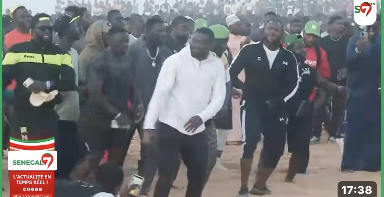 (Vidéo) – Open Press : découvrez la nouvelle danse du roi Modou Lo…