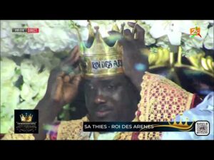 Geste fort : Modou Lo honore Sa Thiès et sa famille avec des cadeaux et une enveloppe de…