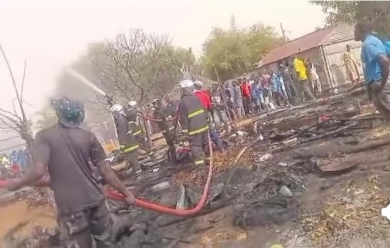 Touba Toul : un violent incendie réduit 03 chambres en cendres…