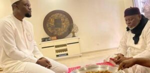 Crise à l’Assemblée : Alioune Tine appelle Sonko à stopper le processus et de privilégier le…