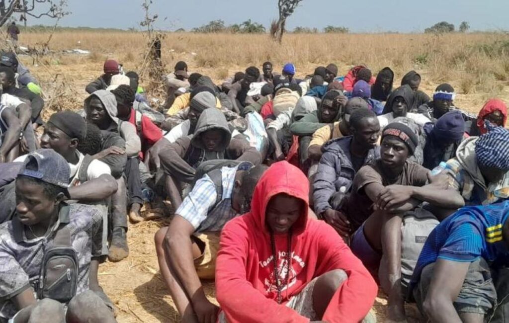 Arrestation de 180 migrants : coup dur pour le trafic clandestin à Sokone