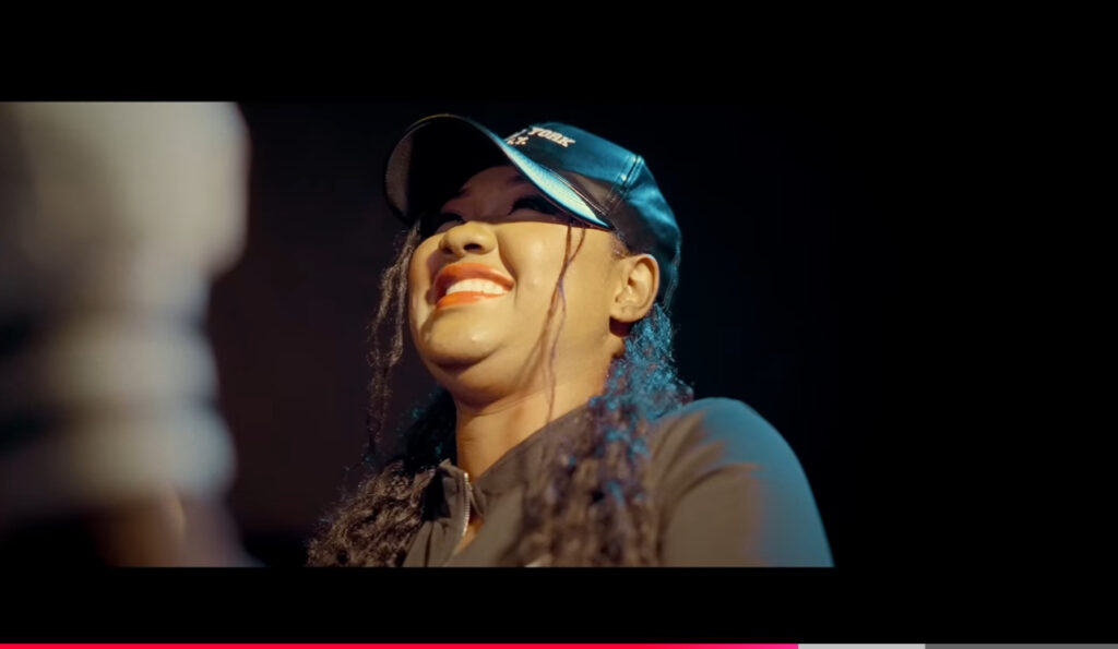  Vidéo: «Wax », le nouveau clip de MNM