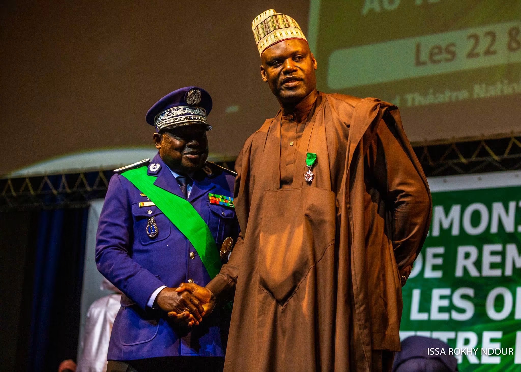 Mouhamed Ndao « Tyson » élevé au rang de Chevalier de l’Ordre national du Lion