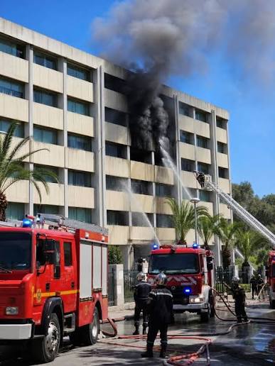 Immeuble Tamaro : Les sapeurs-pompiers évitent le pire après un incendie en plein centre-ville