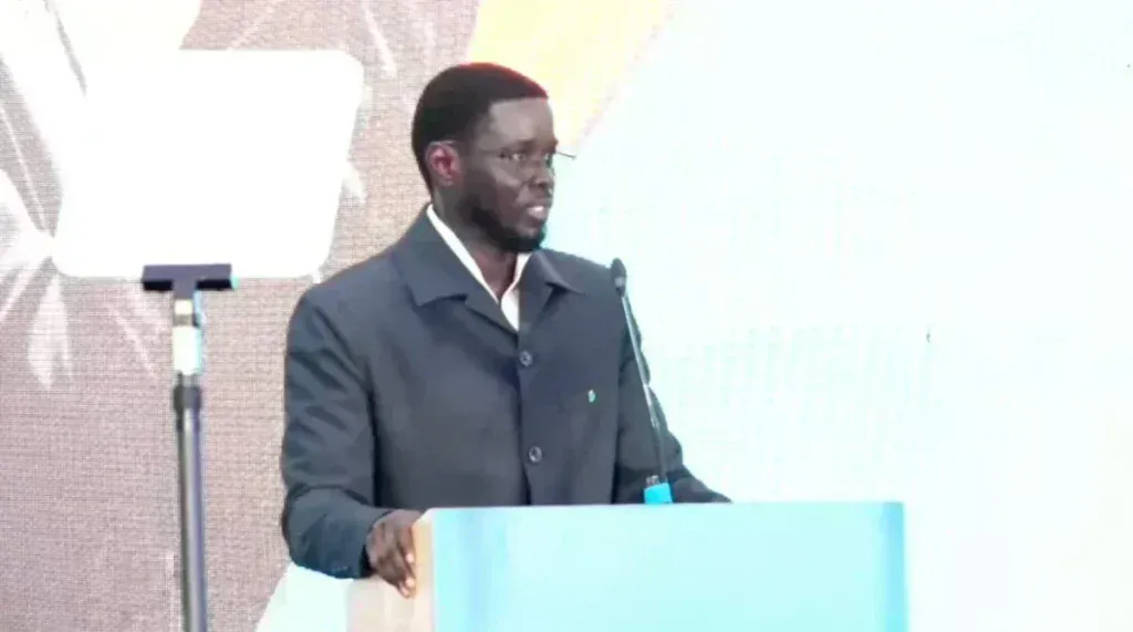 Le président Bassirou Diomaye Faye lance une pique subtile à Ousmane Sonko